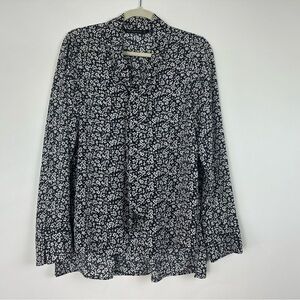 Zara Blouse Womens Medium Black White Print Collarless Wrinkle Free Long Sleeves